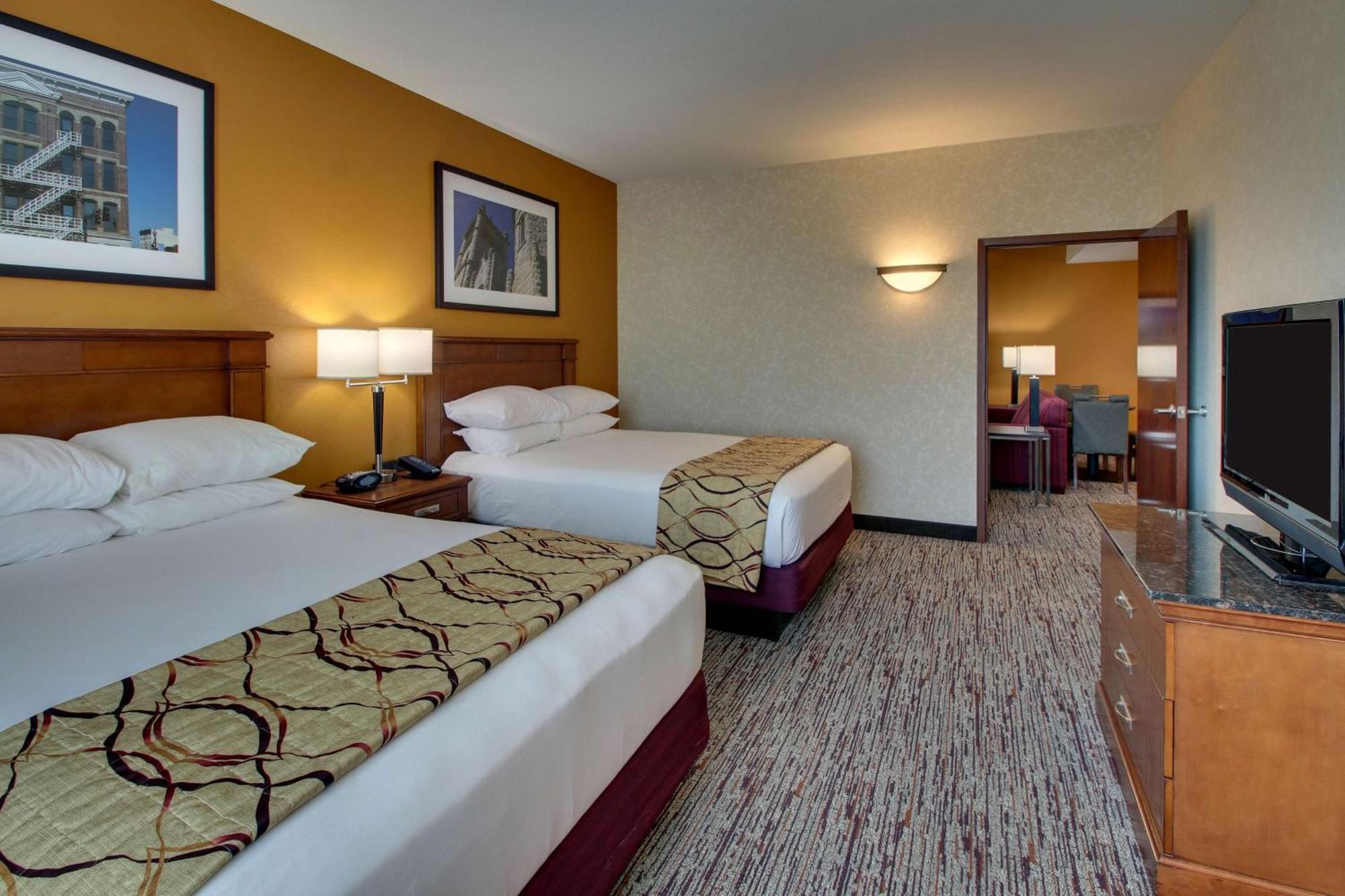 Drury Inn & Suites פינדליי מראה חיצוני תמונה