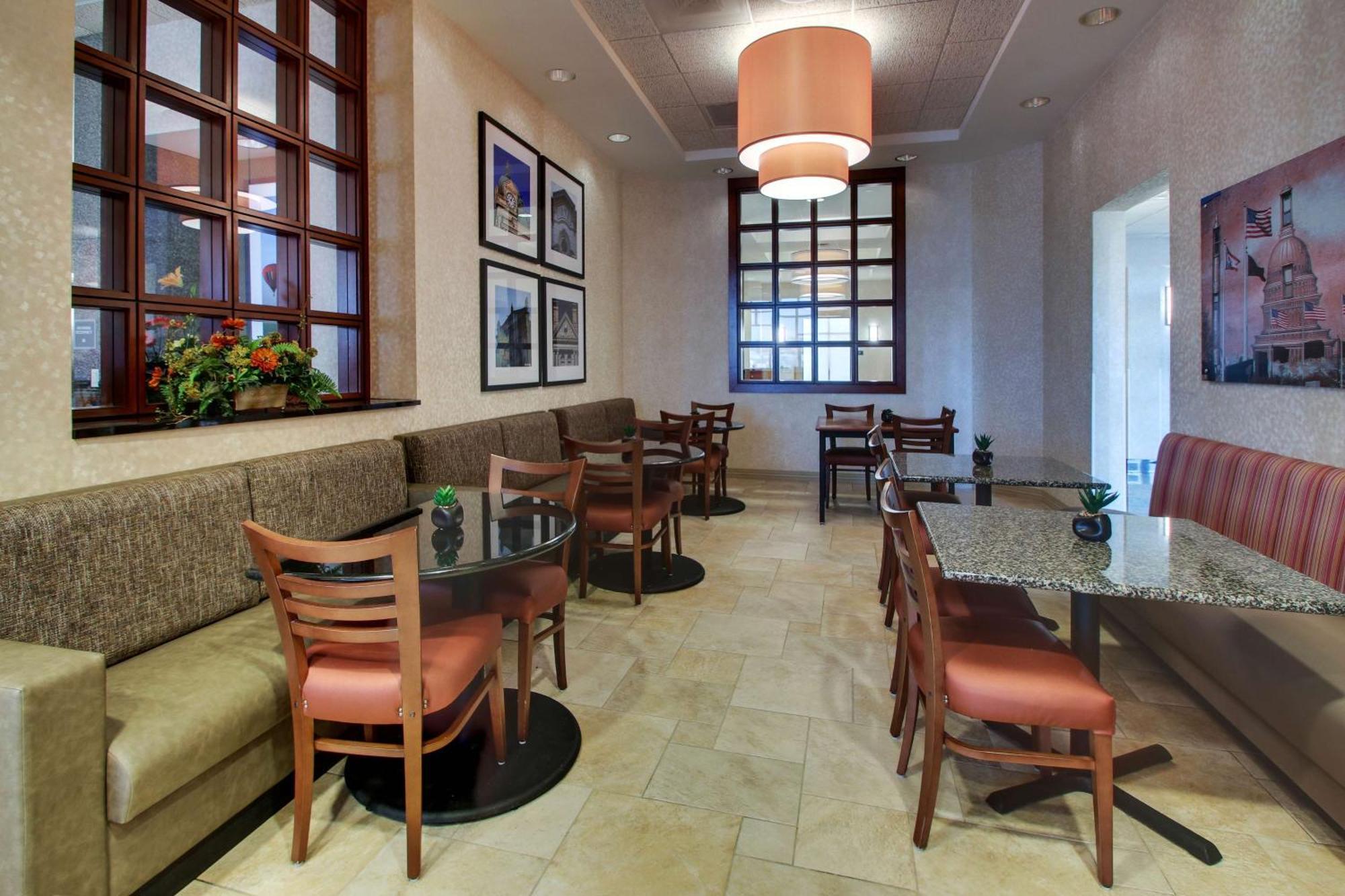 Drury Inn & Suites פינדליי מראה חיצוני תמונה