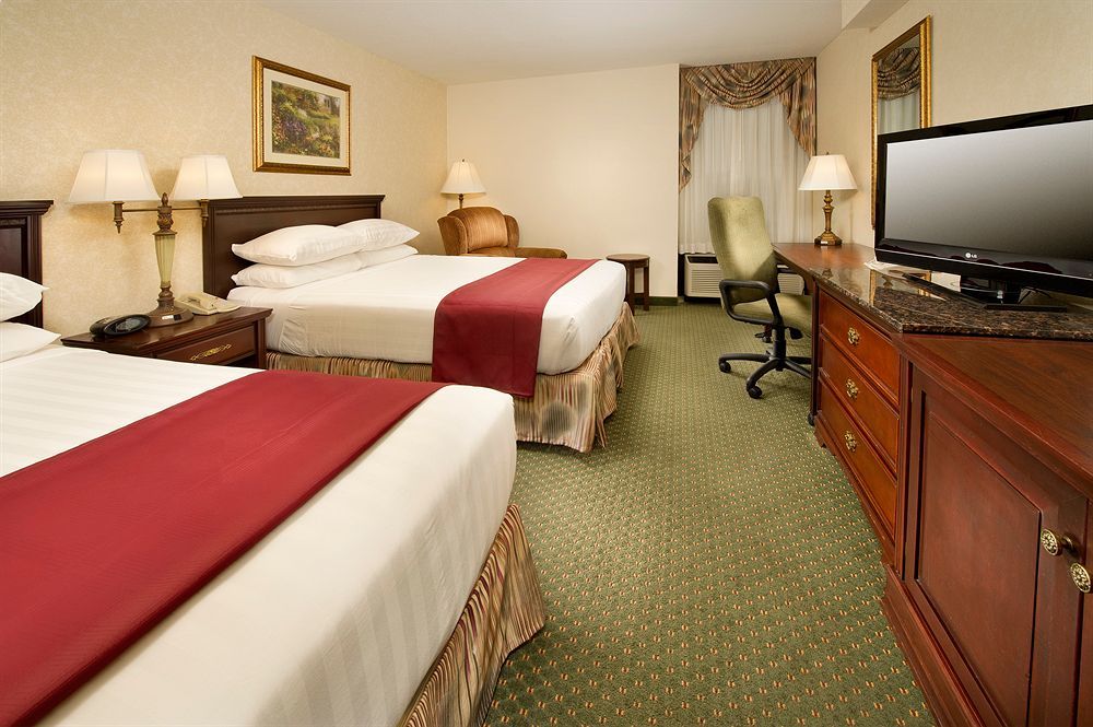 Drury Inn & Suites פינדליי מראה חיצוני תמונה